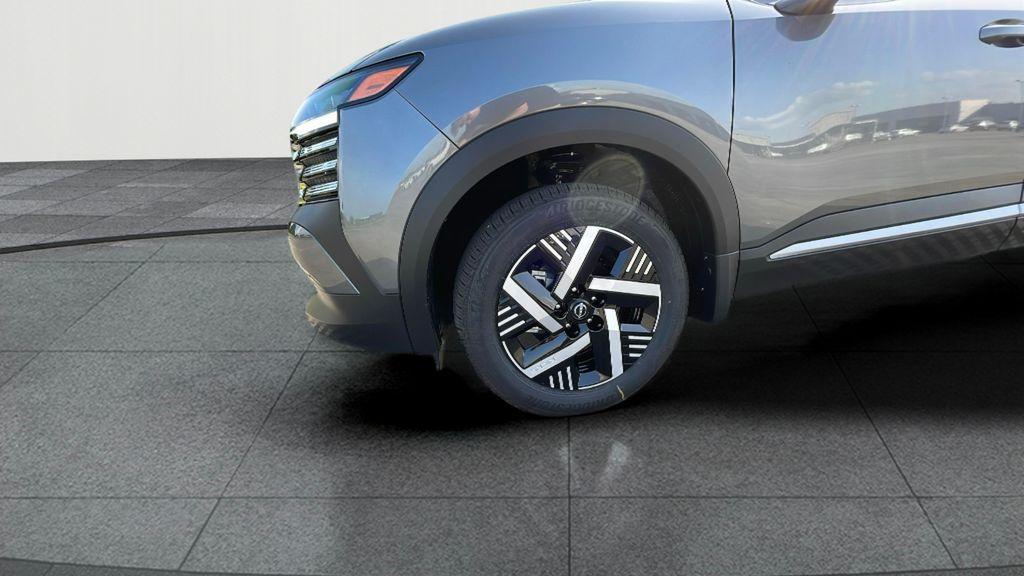 new 2025 Nissan Kicks car, priced at $25,595