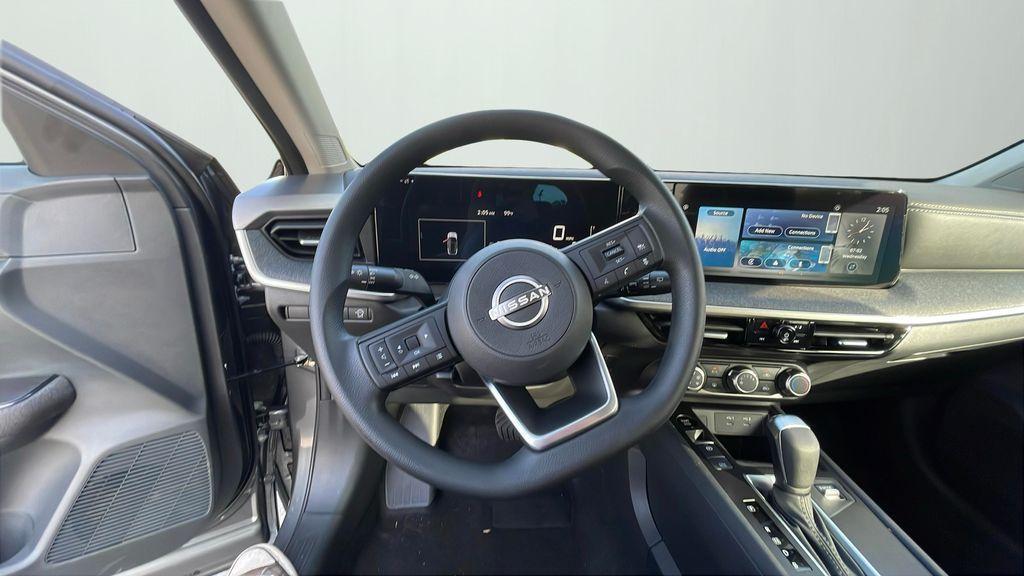 new 2025 Nissan Kicks car, priced at $25,595