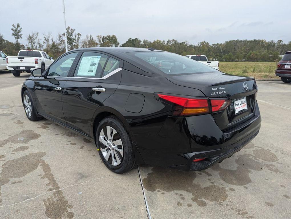 new 2025 Nissan Altima car, priced at $28,750