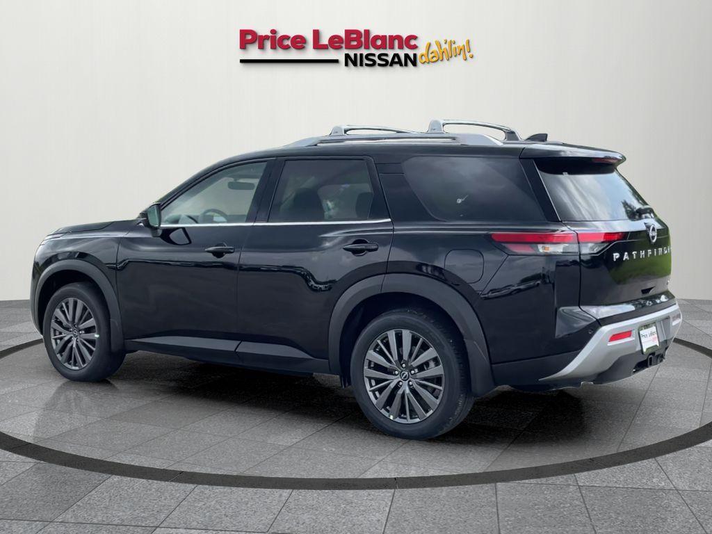 new 2025 Nissan Pathfinder car, priced at $47,555