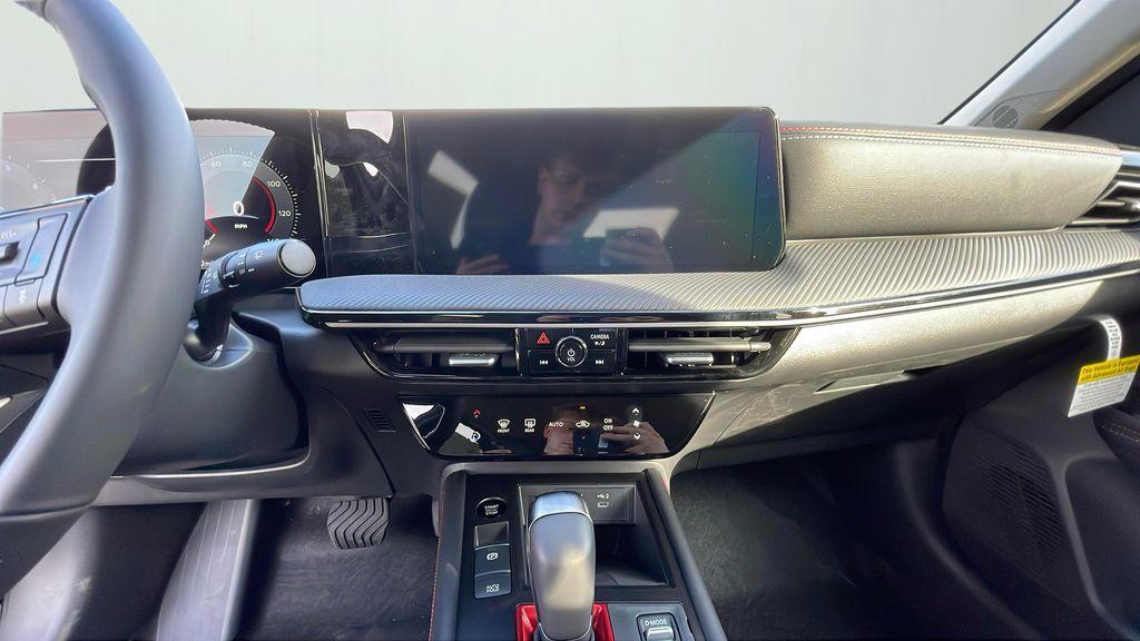 new 2025 Nissan Kicks car, priced at $28,450