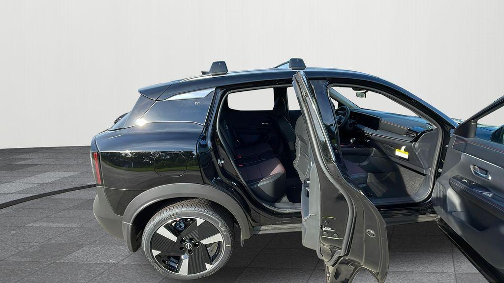 new 2025 Nissan Kicks car, priced at $28,450