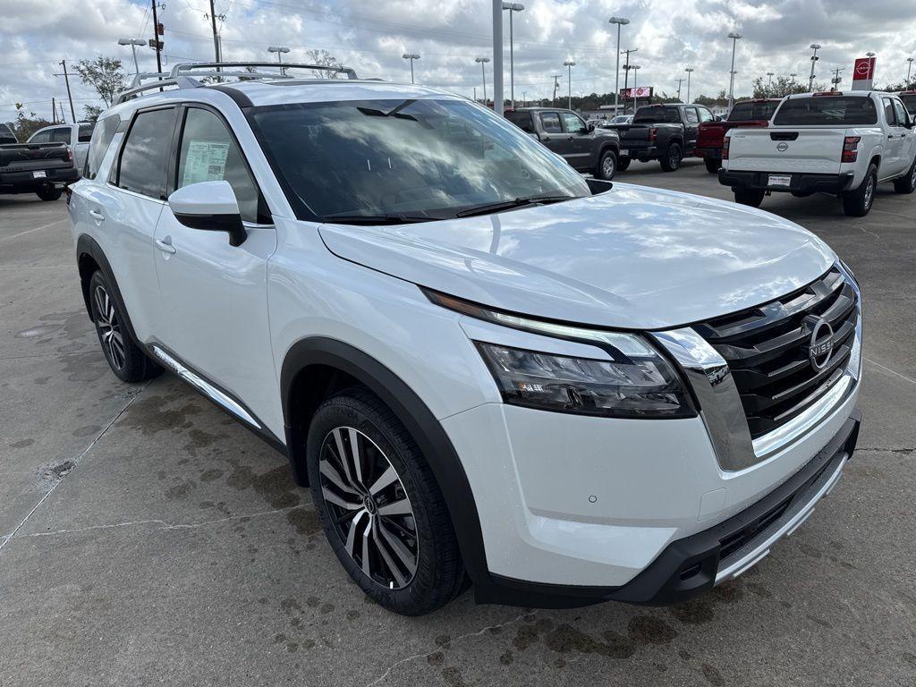 new 2025 Nissan Pathfinder car, priced at $53,030