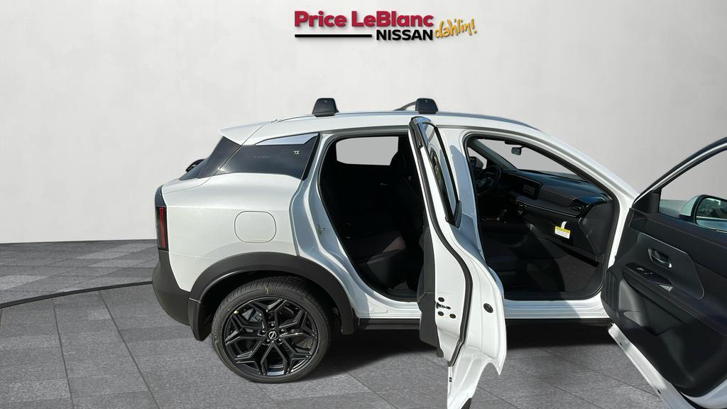 new 2025 Nissan Kicks car, priced at $29,620