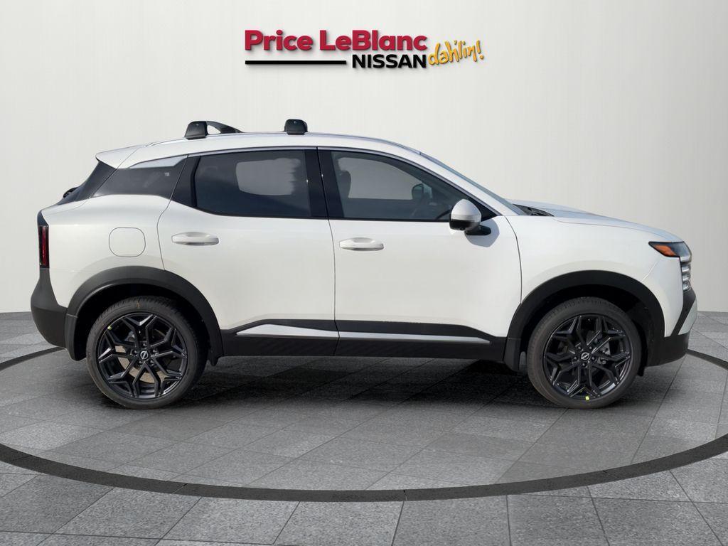 new 2025 Nissan Kicks car, priced at $29,620