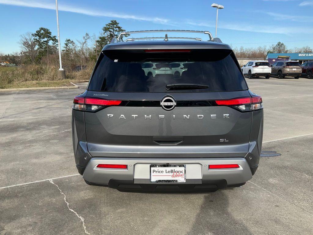 new 2025 Nissan Pathfinder car, priced at $45,700