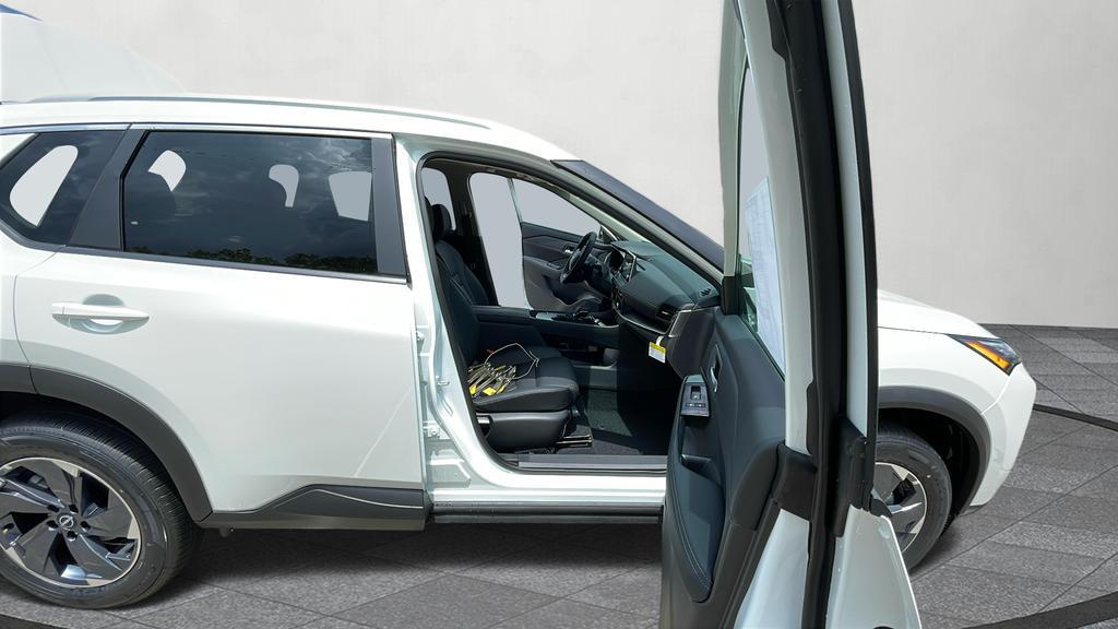 new 2025 Nissan Rogue car, priced at $34,435