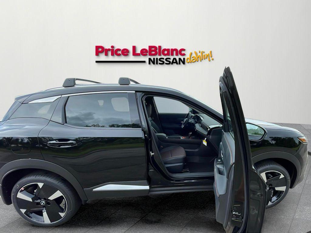 new 2025 Nissan Kicks car, priced at $28,450