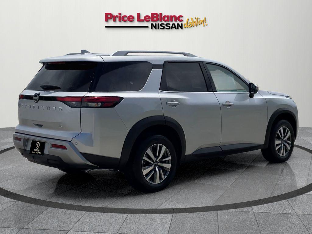 new 2025 Nissan Pathfinder car, priced at $43,785