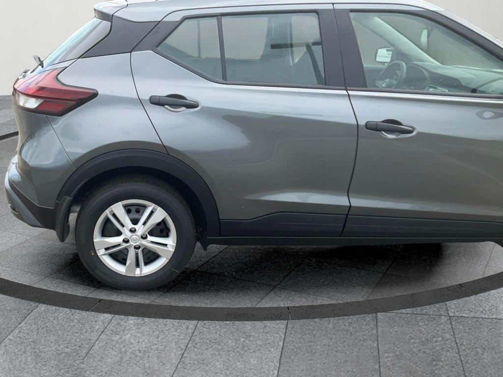 new 2025 Nissan Kicks Play car, priced at $23,760