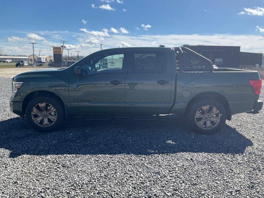 new 2024 Nissan Titan car, priced at $51,929