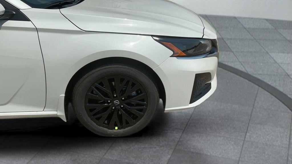 new 2025 Nissan Altima car, priced at $31,005