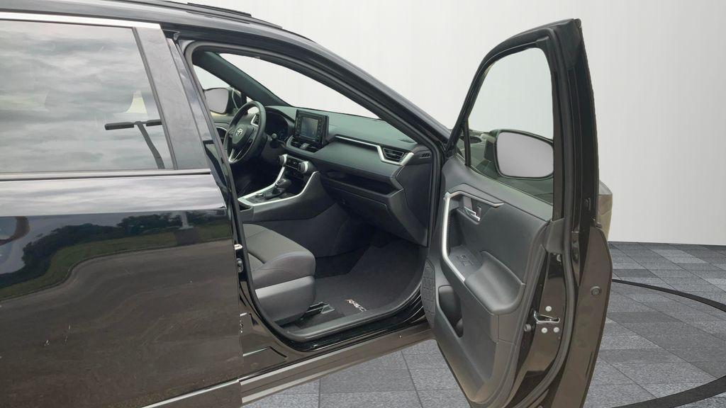 used 2022 Toyota RAV4 Hybrid car, priced at $30,922