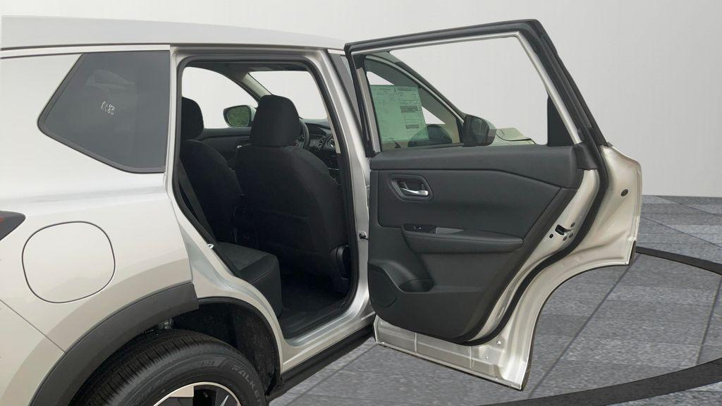 new 2025 Nissan Rogue car, priced at $31,985