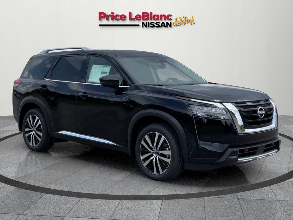 new 2025 Nissan Pathfinder car, priced at $51,610