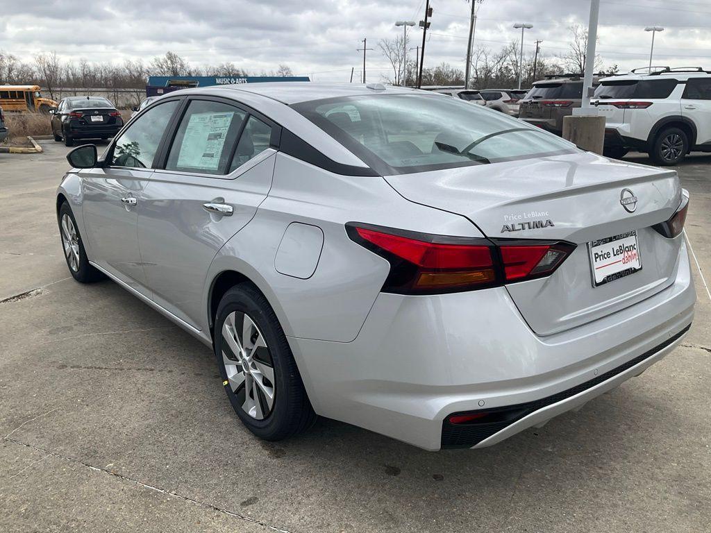 new 2025 Nissan Altima car, priced at $28,505