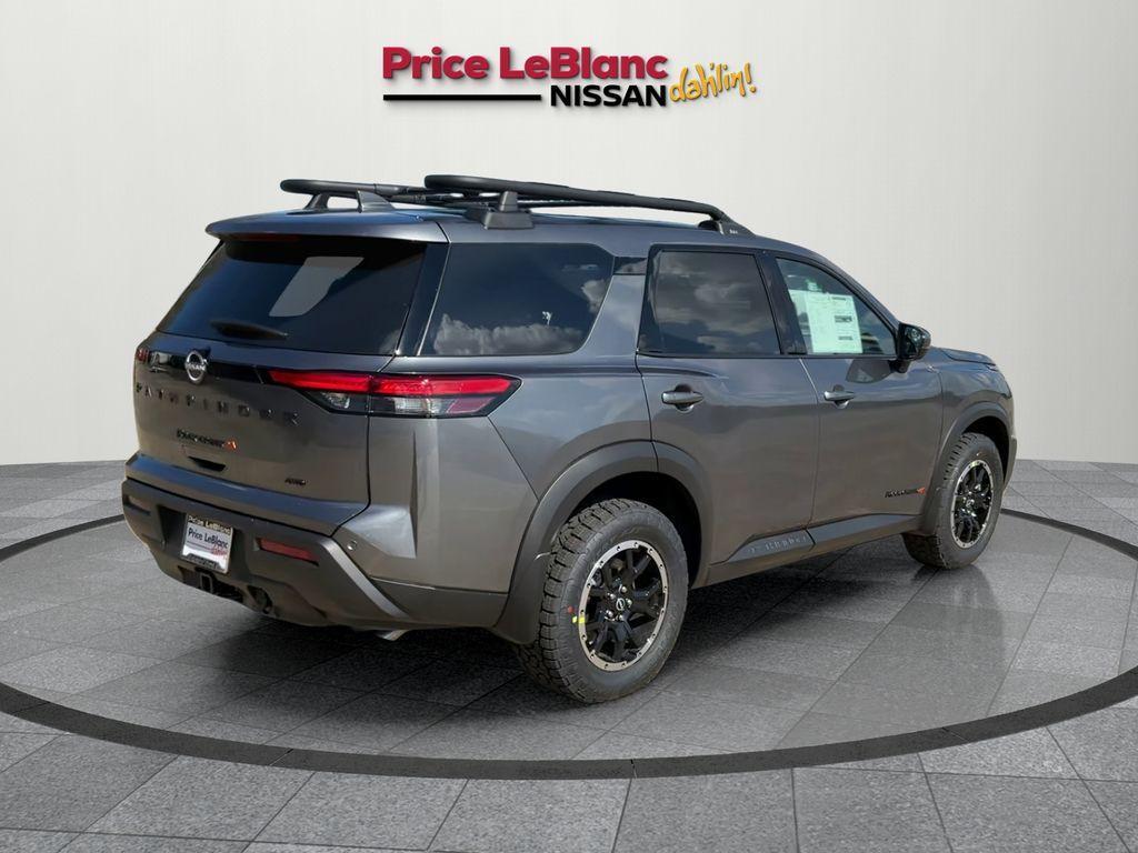 new 2025 Nissan Pathfinder car, priced at $46,620