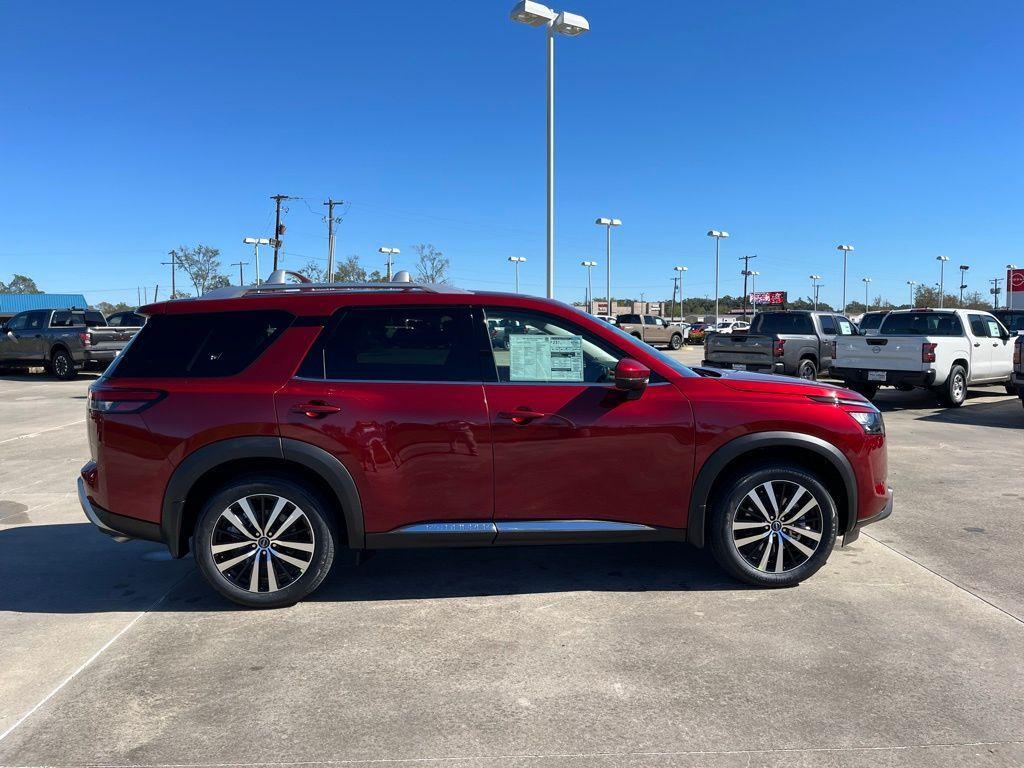 new 2025 Nissan Pathfinder car, priced at $53,490