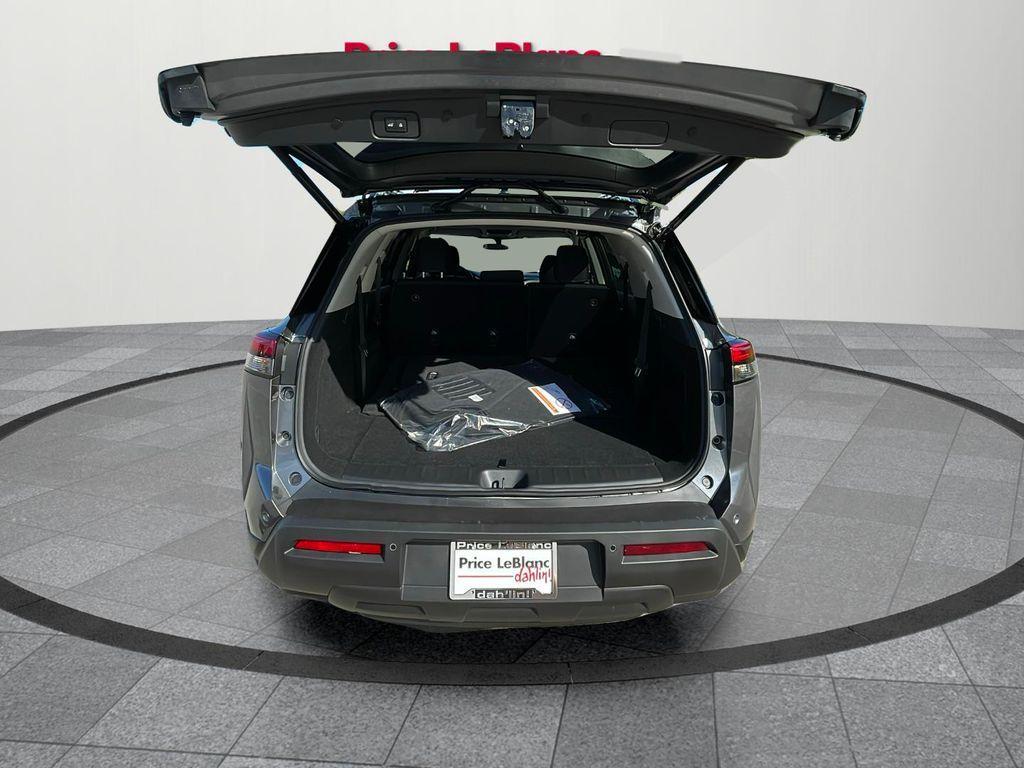 new 2025 Nissan Pathfinder car, priced at $41,865