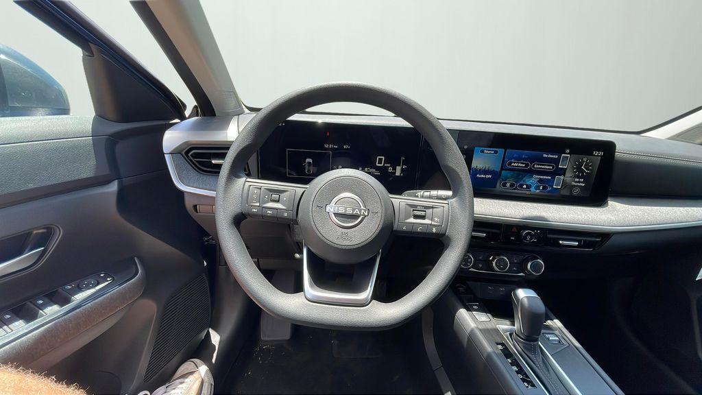 new 2025 Nissan Kicks car, priced at $27,895