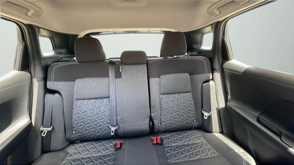 new 2025 Nissan Kicks car, priced at $27,895