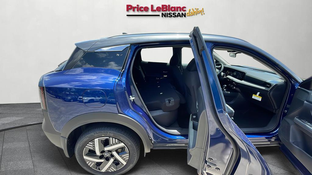 new 2025 Nissan Kicks car, priced at $27,895