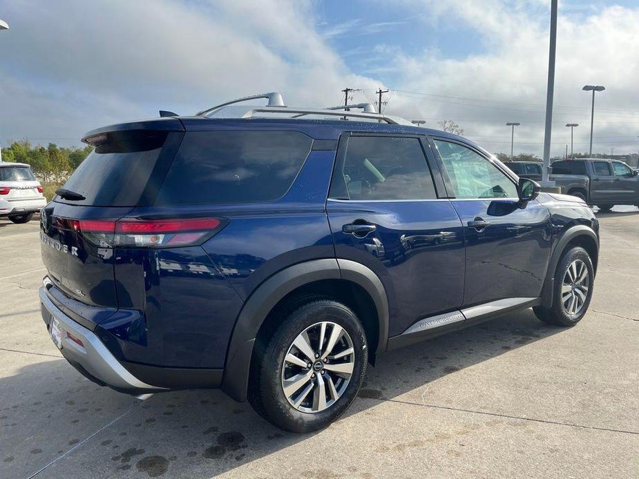 new 2024 Nissan Pathfinder car, priced at $45,500