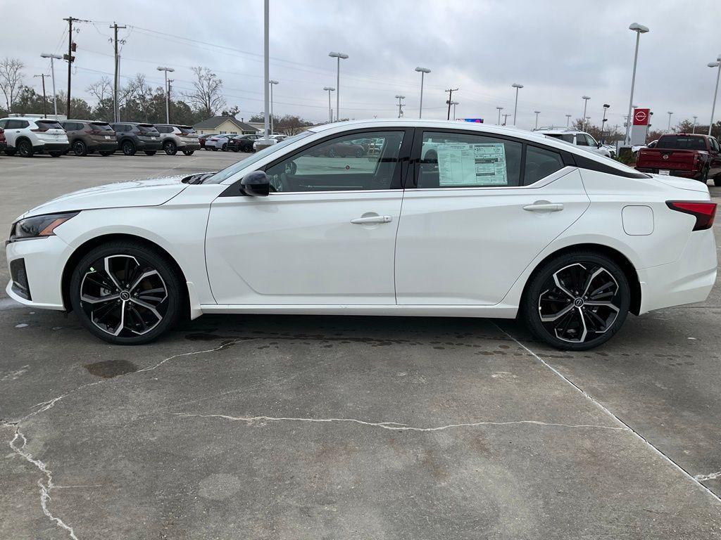 new 2025 Nissan Altima car, priced at $31,615