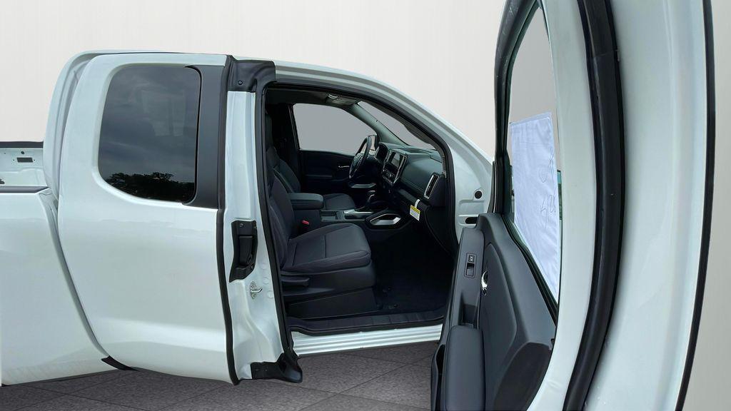new 2025 Nissan Frontier car, priced at $36,115