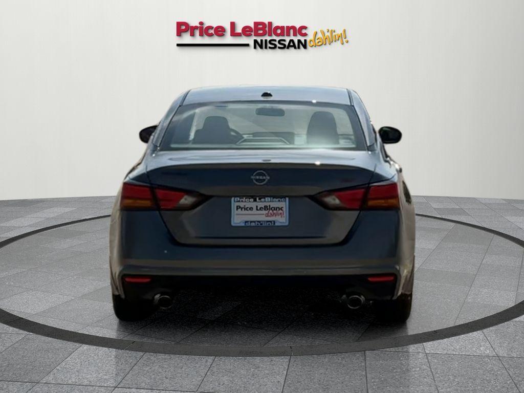 new 2025 Nissan Altima car, priced at $34,030