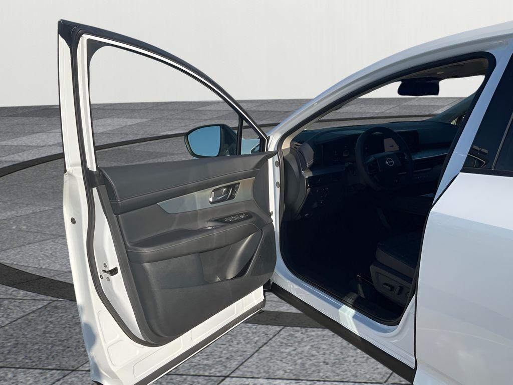 new 2025 Nissan Murano car, priced at $47,854