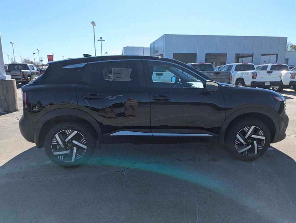 new 2025 Nissan Kicks car, priced at $25,575