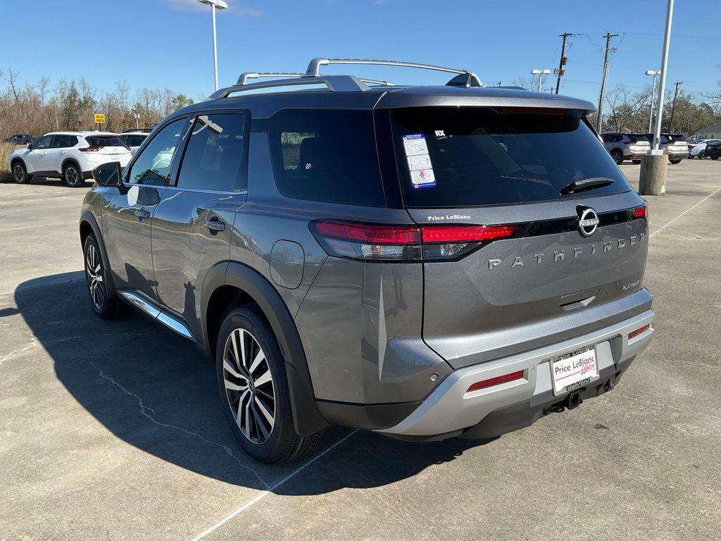 new 2025 Nissan Pathfinder car, priced at $53,155