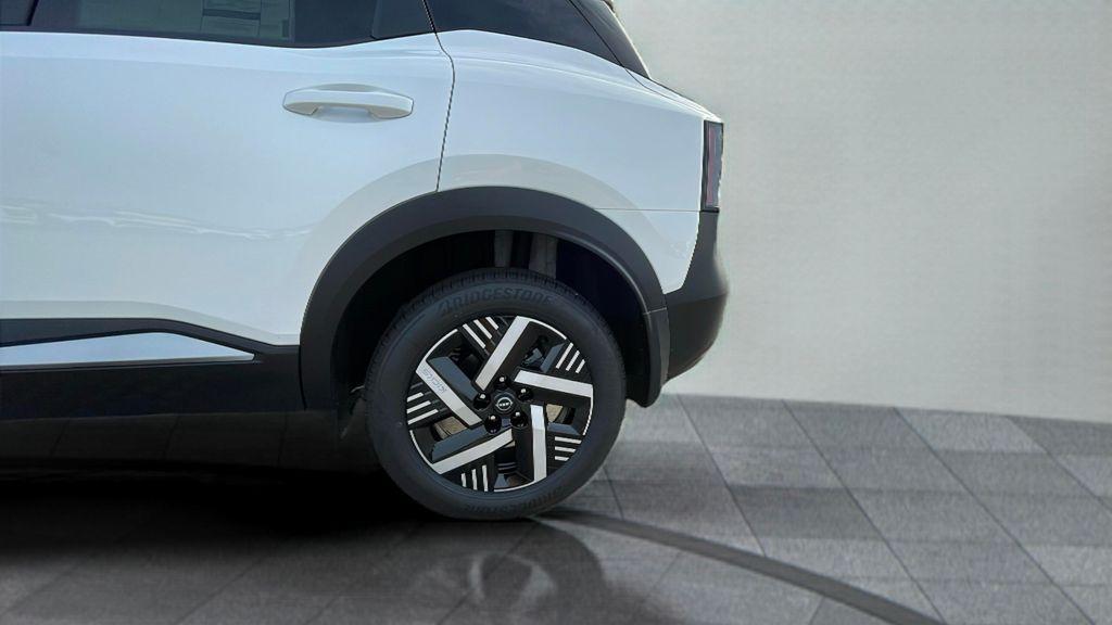 new 2025 Nissan Kicks car, priced at $26,045