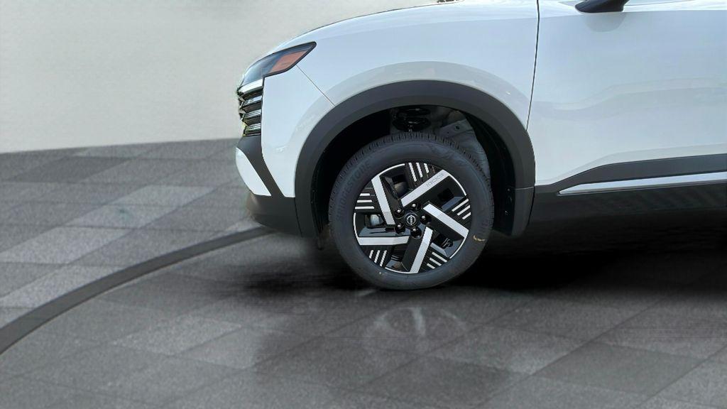 new 2025 Nissan Kicks car, priced at $26,045