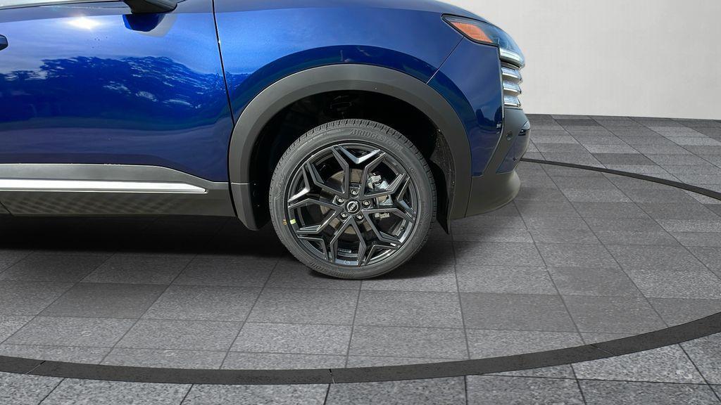new 2025 Nissan Kicks car, priced at $28,815