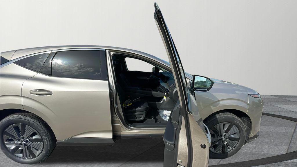 new 2025 Nissan Murano car, priced at $46,257
