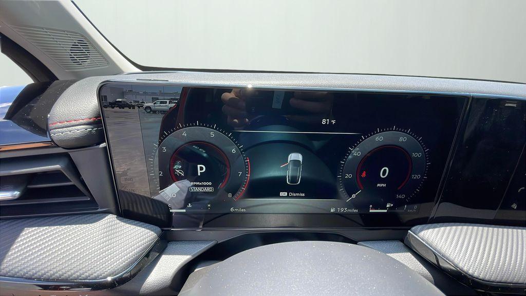 new 2025 Nissan Kicks car, priced at $29,250
