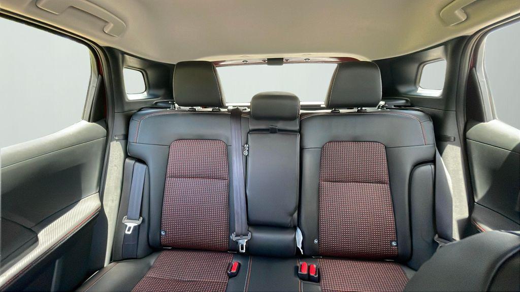 new 2025 Nissan Kicks car, priced at $29,250