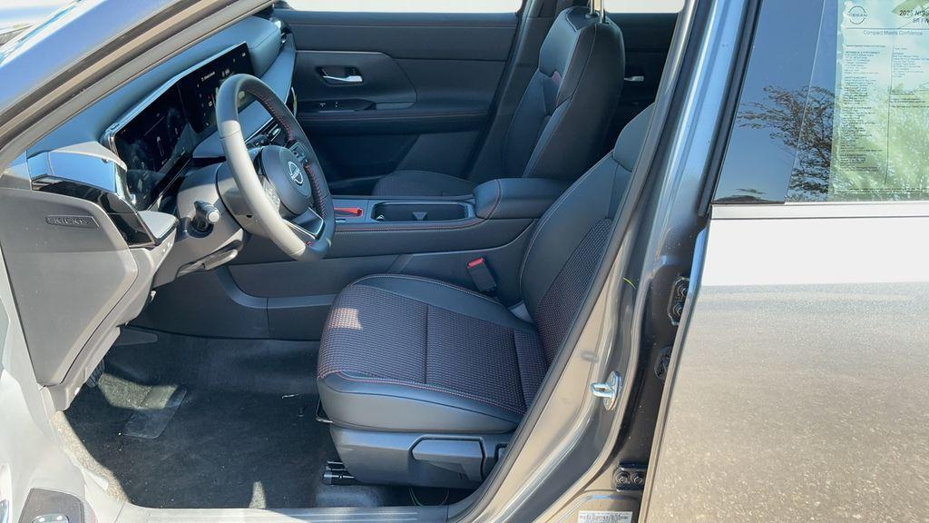 new 2025 Nissan Kicks car, priced at $25,946
