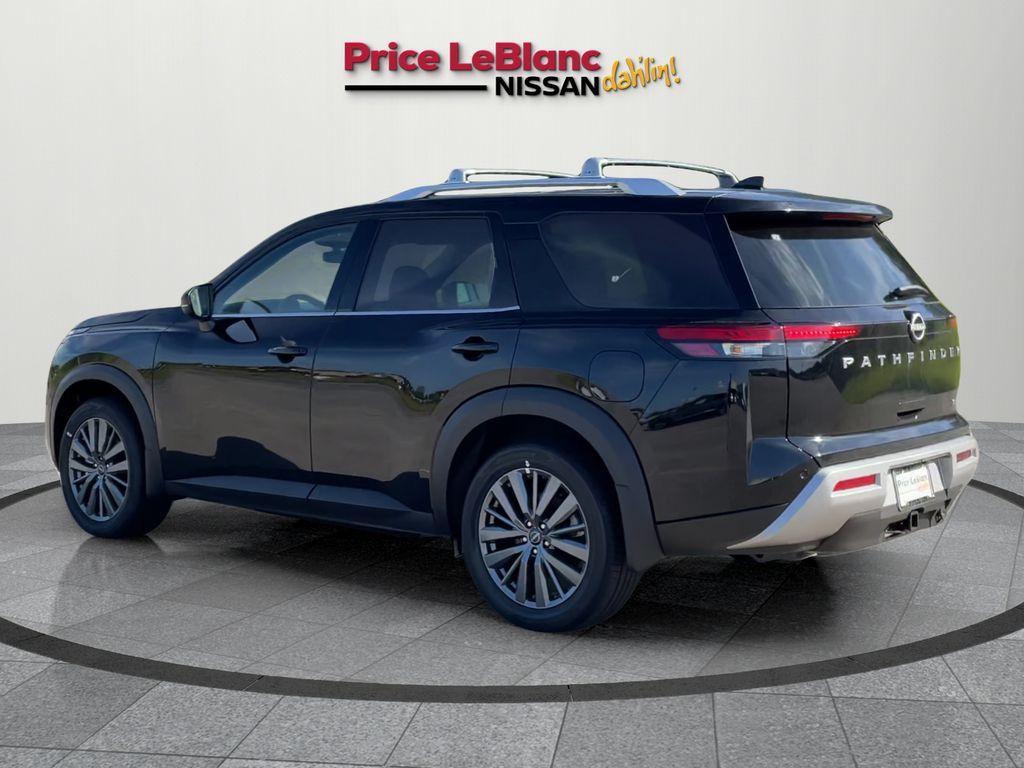 new 2025 Nissan Pathfinder car, priced at $43,105