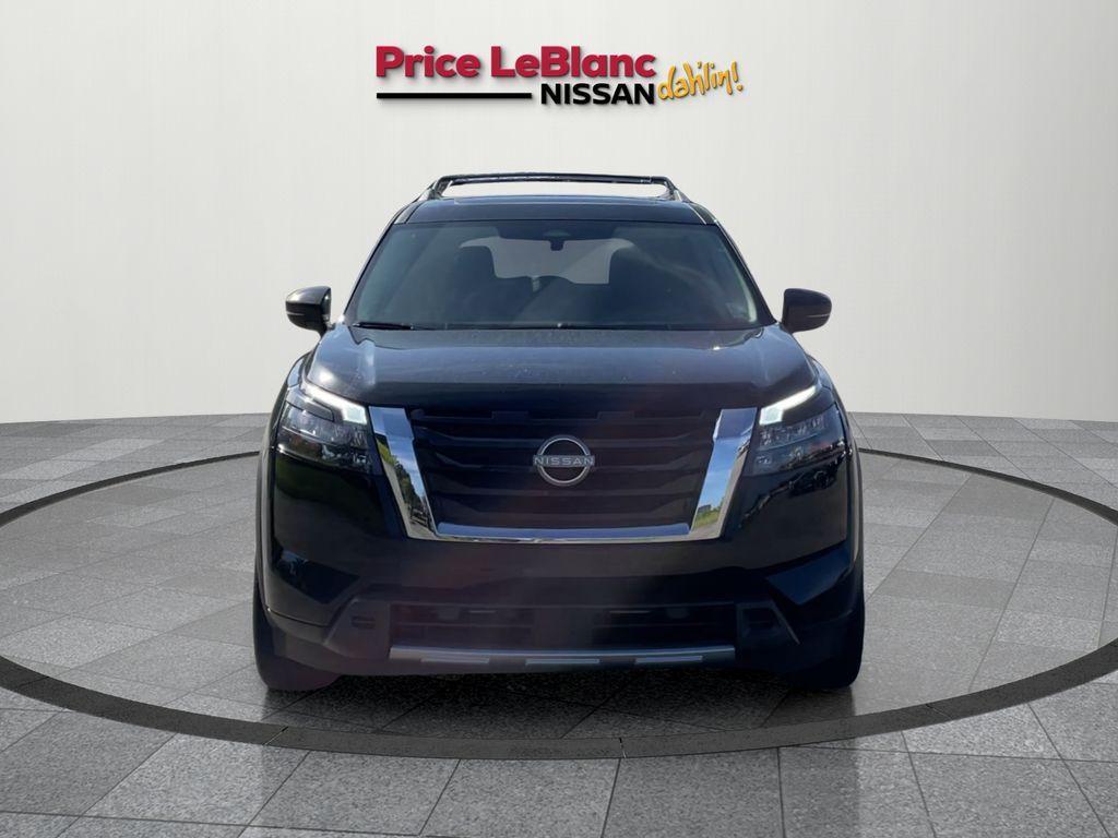 new 2025 Nissan Pathfinder car, priced at $43,105