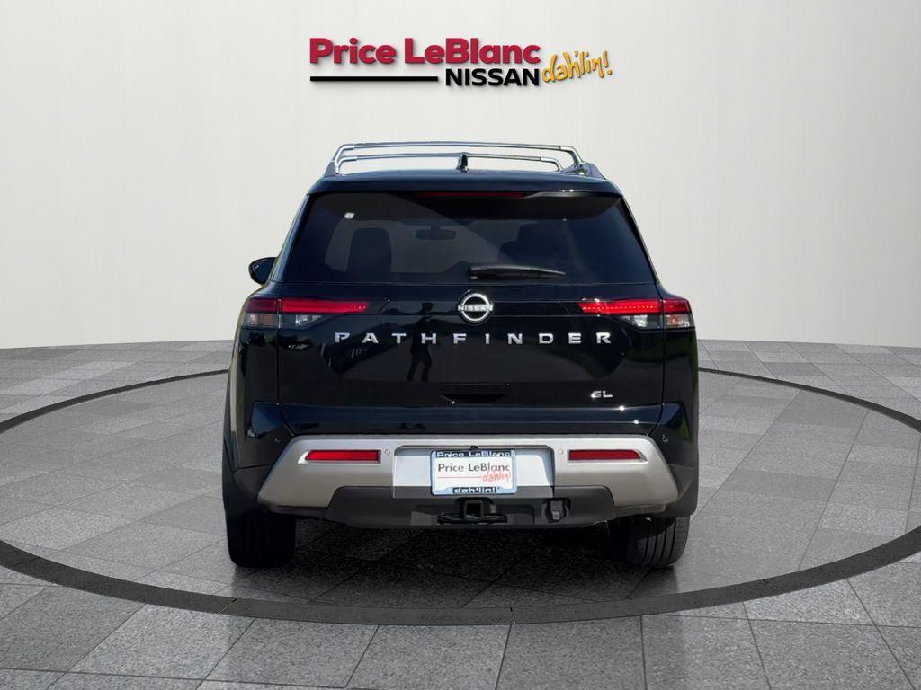 new 2025 Nissan Pathfinder car, priced at $43,105
