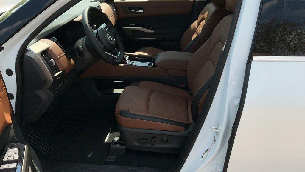 new 2025 Nissan Pathfinder car, priced at $52,880