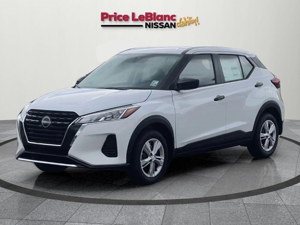 new 2025 Nissan Kicks Play car, priced at $23,760