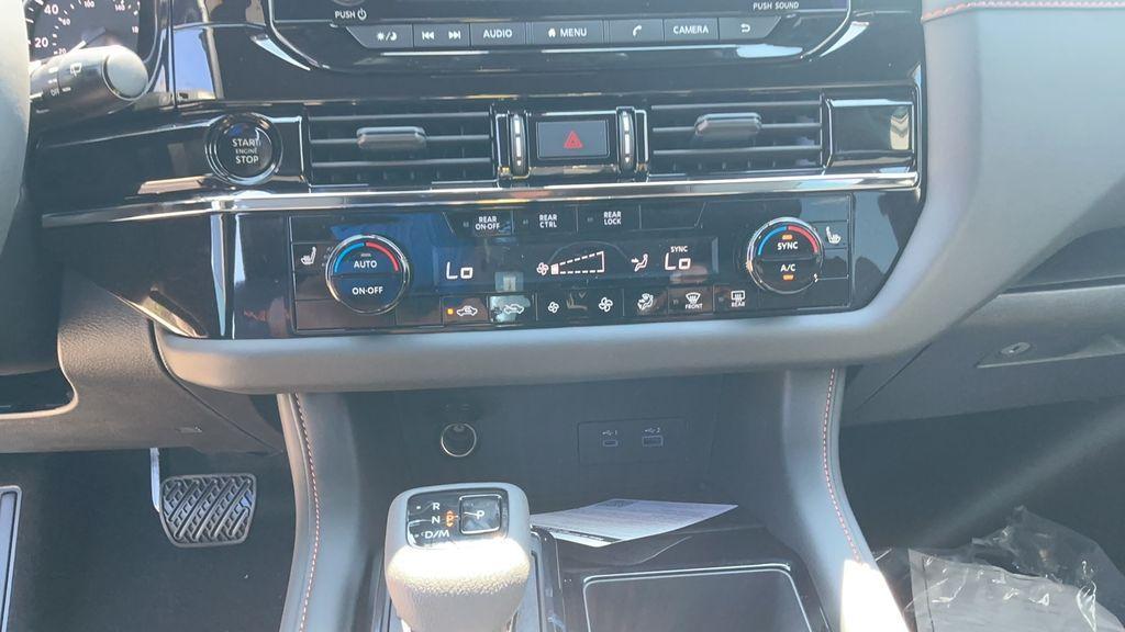 new 2025 Nissan Pathfinder car, priced at $46,620