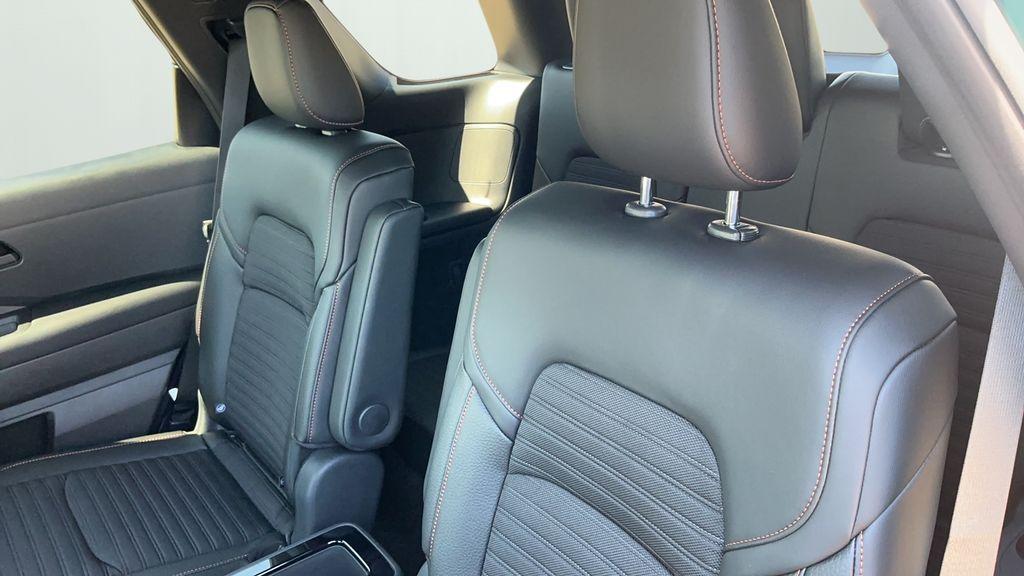 new 2025 Nissan Pathfinder car, priced at $46,620