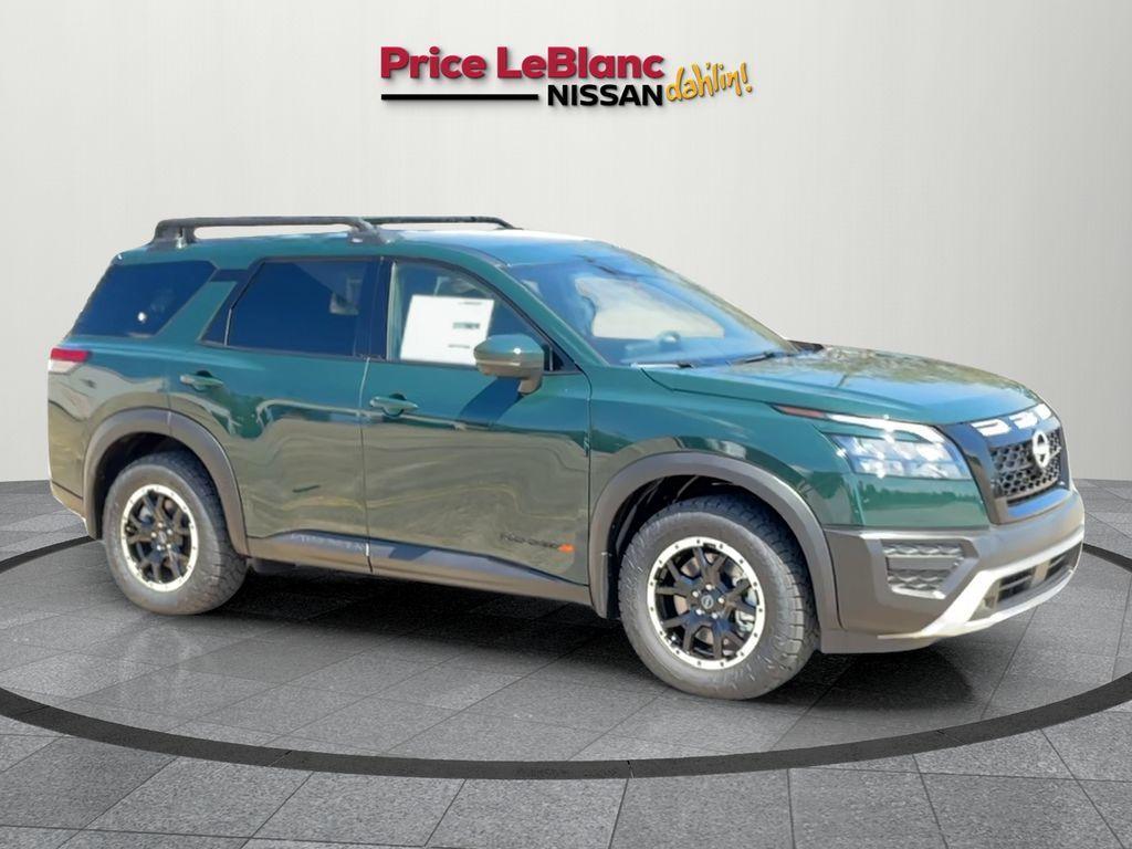 new 2025 Nissan Pathfinder car, priced at $46,620