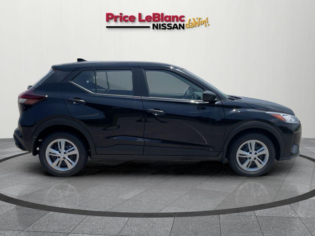 new 2025 Nissan Kicks Play car, priced at $23,760
