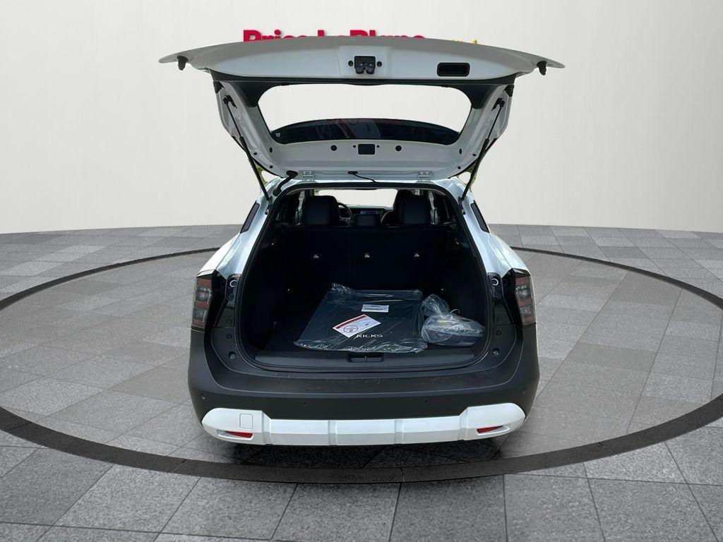new 2025 Nissan Kicks car, priced at $28,900